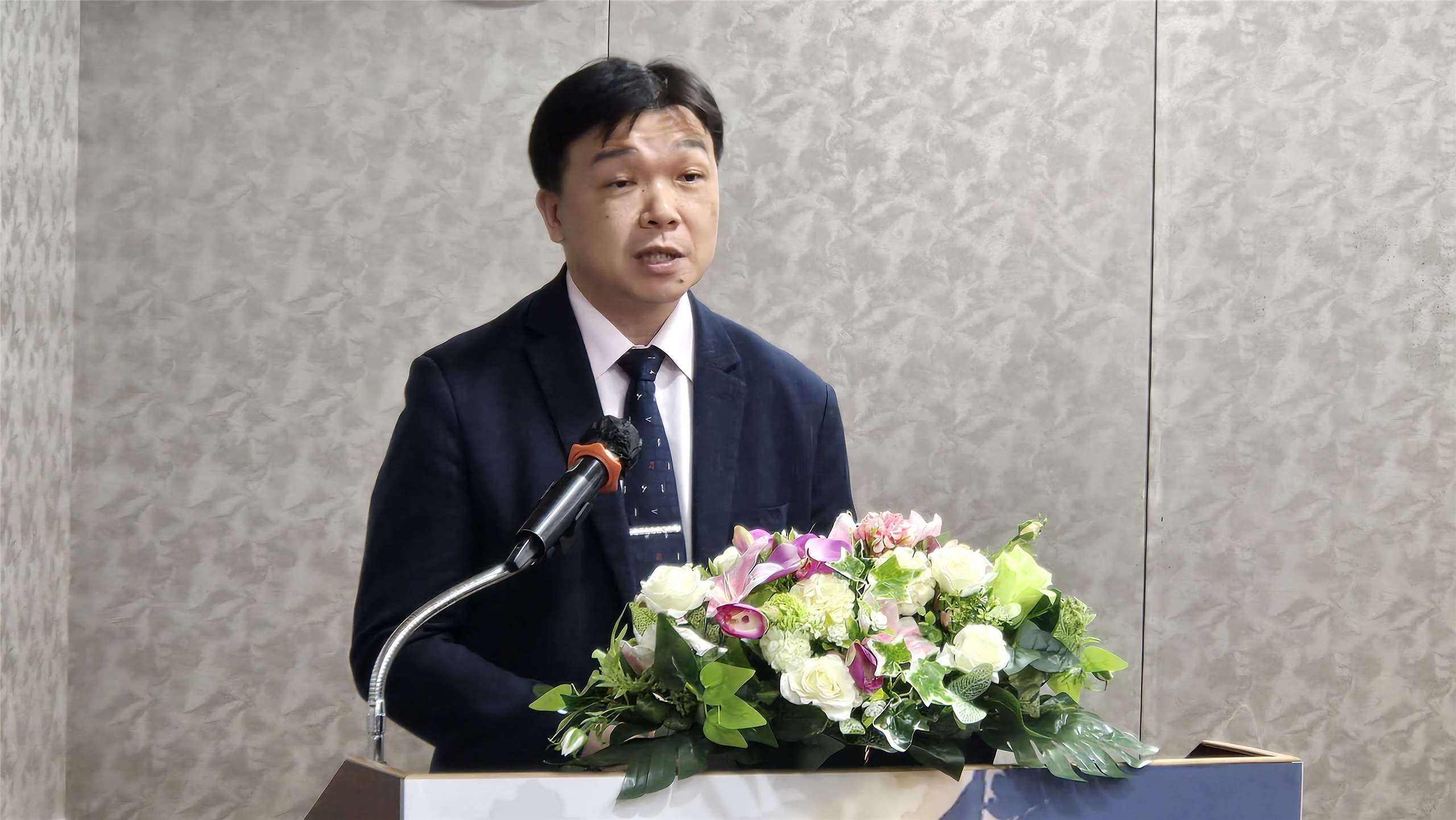 陸委會副主委沈有忠出席「從習鄭會前瞻川習會－探討中共對台政策」座談會。(陳國維 攝)