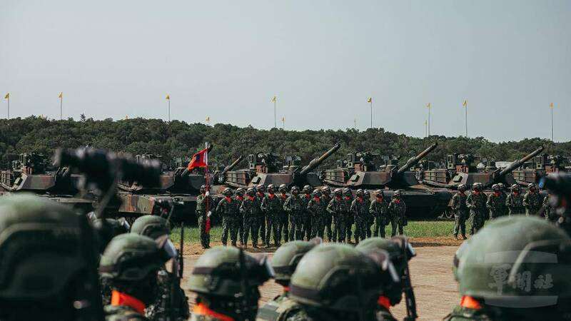 陸軍584旅10日舉行聯兵一營換裝M1A2T戰車成軍典禮，為第二個換裝M1A2T戰車的單位。(圖：軍聞社提供)