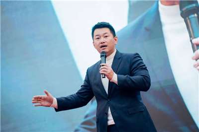 前立委陳柏惟4日宣布已正式申請加入民主進步黨。(FB@3Qi.tw 陳柏惟﻿)