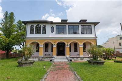 本照片轉載自劉啟祥美術紀念館 官網