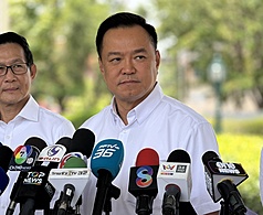 泰國總理兼內政部長阿努廷(Anutin Charnvirakul)指示研議舉債5千億泰銖。資料照。
