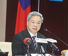 經濟部長龔明鑫4日表示，台灣過去部分天然氣仰賴中東，現已逐步分散至美國、澳洲等地，以提升供應韌性。