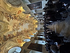 由義大利青年樂團與捷克學生愛樂攜手演出的弦樂團音樂會「歐洲和聲」於10日舉行，適逢義大利總統馬達雷拉對捷克進行正式訪問，並由捷克總統帕維爾促成演出。