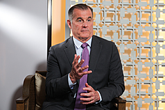 美國前太平洋陸軍上將佛林(Charles Flynn)11日指出，台灣軍隊雖有完整計畫，但演練的次數還不夠，需要每天練習才能進步。(中央社)