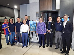 駐汶萊代表處20日晚間舉辦台灣半導體發展史紀錄片《造山者》放映會，各界人士與會。（駐汶萊代表處提供）