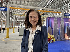 駐馬來西亞代表連玉蘋29日受邀出席東元旗下安達康科技（TECOBAR）馬來西亞檳城新廠開幕，她呼籲馬國政府更新簽署至今超過30年的台馬投資保障協定（BIA），期盼馬方支持台灣加入「跨太平洋夥伴全面進步協定」（CPTPP）。

