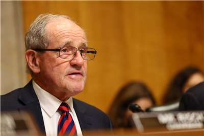 美國聯邦參議院外交委員會主席里契(Jim Risch)(圖)呼籲採取措施，防範海底電纜遭到破壞。資料照片。