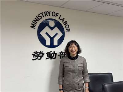 勞動部勞動保險司司長陳美女指出，受僱於我國並取得永久居留身分的外國專業人才、外國特定專業人才及外國高級專業人才，目前已參加就業保險的人數約有1600多人。(楊文君攝)