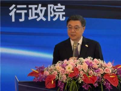 行政院長卓榮泰8日出席「2026 Touch Taiwan 系列展」開幕暨頒獎典禮。(鄭佑漢 攝)