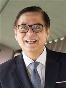 泰國副總理兼外交部長希哈薩(Sihasak Phuangketkeow)4月20日在外交部發表「外交2.0」政策願景。(維基百科)