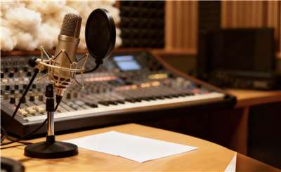 央廣即時通，溫馨互動交流