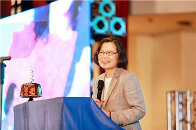 前總統蔡英文出席國際扶輪社3482地區年會。(蔡英文臉書)