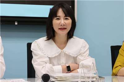 國民黨7日宣布聘立委謝衣鳯擔任國民黨副秘書長，但謝衣鳯隨即在臉書表示，她不會接任副秘書長。資料照。(圖：謝衣鳯臉書)