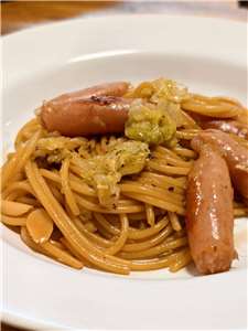 酸白菜蒜香培根義大利麵