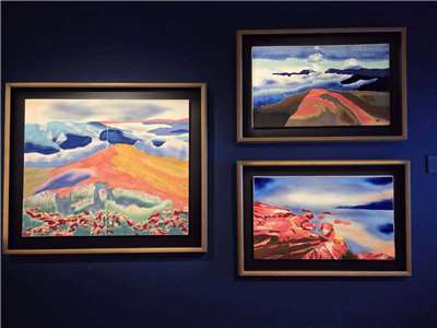 陶藝家范振金將台灣島嶼的風景封存在僅1.5公厘厚的釉彩之中。(江昭倫 攝)