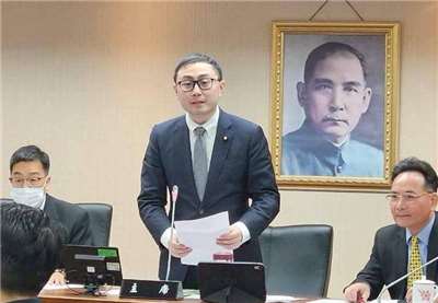 立法院內政委員會將在8日排案審查公職人員選罷法修正草案。圖為內政委員會召委、國民黨立委廖先翔。(圖：廖先翔臉書)