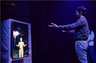 第4屆桃園科技表演藝術獎揭曉，「樓頂」《自動販賣機》勇奪金獎120萬元。(廣藝基金會提供)