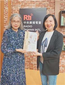 Voice to the World 節目主持人介文專訪【巴洛克獨奏家樂團藝術總監/李美文】2004創立的「巴洛克獨奏家樂團」，至今有15張專輯，多次獲傳藝金曲獎提名與得獎肯定。
