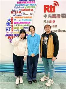 EP114- 劇場裡還能做什麼樣的表演？  ft. 劉天涯、何應權