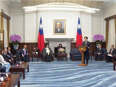 賴清德總統3日下午在總統府接見國際獅子會國際總會長辛格(A.P. Singh) (圖擷取自總統府提供拍帶畫面)