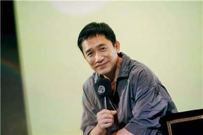 影帝梁朝偉現身金馬大師課，送給電影人建言：「把自己準備好，就會被看見！」(金馬執委會提供)