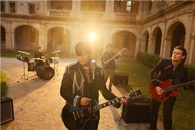 周杰倫新專輯《太陽之子》最新主打〈誰稀罕〉24日中午在官方YouTube上線。(杰威爾音樂提供)