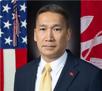 越南裔的高雄(Hung Cao)憑藉對造艦事務的快速掌握，被拔擢為美國海軍代理部長。資料照。(美國海軍官網)
