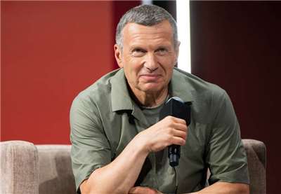 俄羅斯國營電視台主持人索洛福尤夫(Vladimir Solovyov)21日在節目中，以粗魯不堪言語辱罵義大利總理梅洛尼(Giorgia Meloni)，俄義關係陷入高度緊張。資料照。(翻攝維基百科)