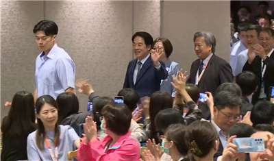 賴清德總統18日前往台中，出席「2026第17屆亞太醫學檢驗科學國際研討會」開幕式。(圖取自總統府YT)