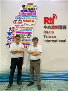 《臺槓新聞》主持人莊豐嘉，專訪社區大學全國促進會秘書長楊志彬