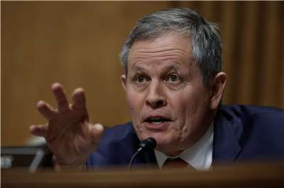 南華早報24日報導，美國共和黨參議員戴恩斯(Steve Daines)下週將率領一個跨黨派的5人代表團訪問中國。資料照。(AFP)