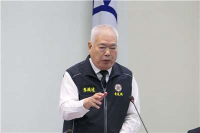 國民黨今天(29日)下午舉行中常會，國民黨副主席季麟連發言時，痛批傳出私下表態支持8,000億元版本的立法院長韓國瑜「賣黨求榮」。(趙婉淳 攝)