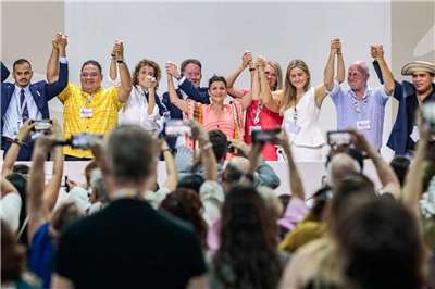 由哥倫比亞與荷蘭共同主辦「首屆化石燃料轉型會議」，將有超過50個國家參與。(翻攝First Conference on Transitioning Away from Fossil Fuels官網)