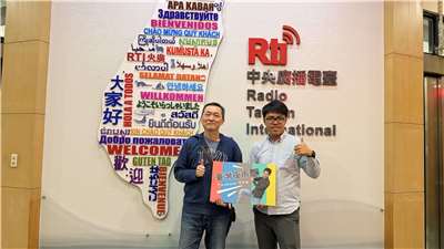 《臺灣夜市 Taiwan Yes》主持人曾偉旻，專訪遊戲製作人何威毅（River）