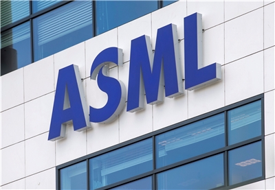 ASML第一季(1至3月)對南韓晶片製造設備出貨激增，占淨系統銷售的45%。圖為荷蘭半導體設備大廠艾司摩爾(ASML)。(路透社/達志影像)