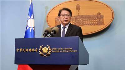 總統府秘書長潘孟安宣布總統出訪行程暫緩。(歐陽夢萍 攝)