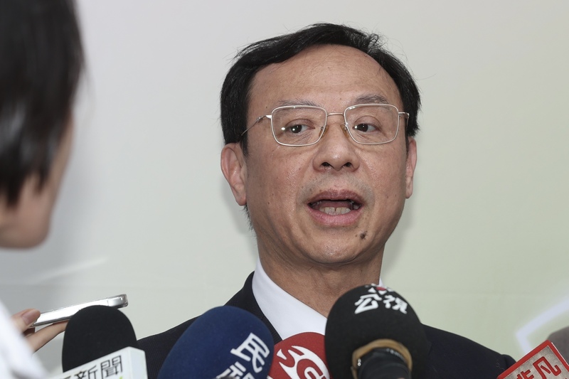 衛福部長石崇良（圖）3日下午在台北榮民總醫院，出席2026健康台灣全國論壇，會前接受媒體聯訪。
