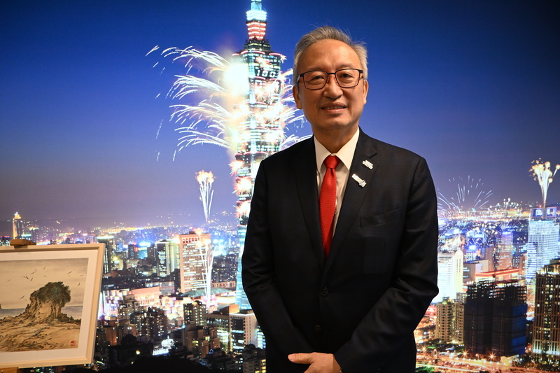 外交部次長吳志中今天在歐洲議會進行演講，與會議員積極提問，顯示台灣議題越來越受重視。