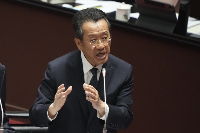 國防部長顧立雄20日列席立法院會，提出「保衛國家安全及強化不對稱戰力計畫第一批發價書採購特別預算案籌編相關事項」專案報告並備詢，回應立委質詢相關議題。