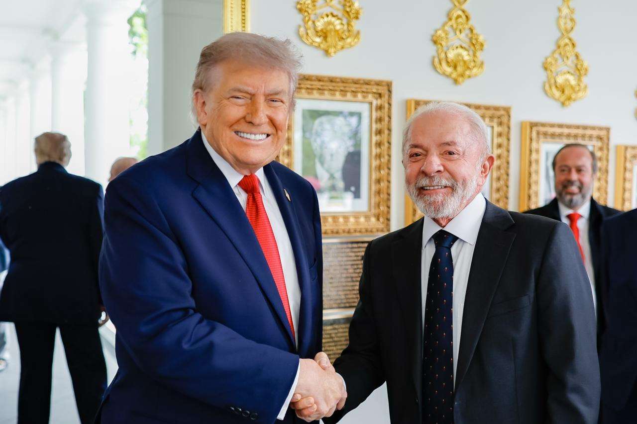 美國總統川普(Donald Trump)7日在白宮會見到訪的巴西總統魯拉(Luiz Inacio Lula da Silva)。 (圖:X@LulaOficial)