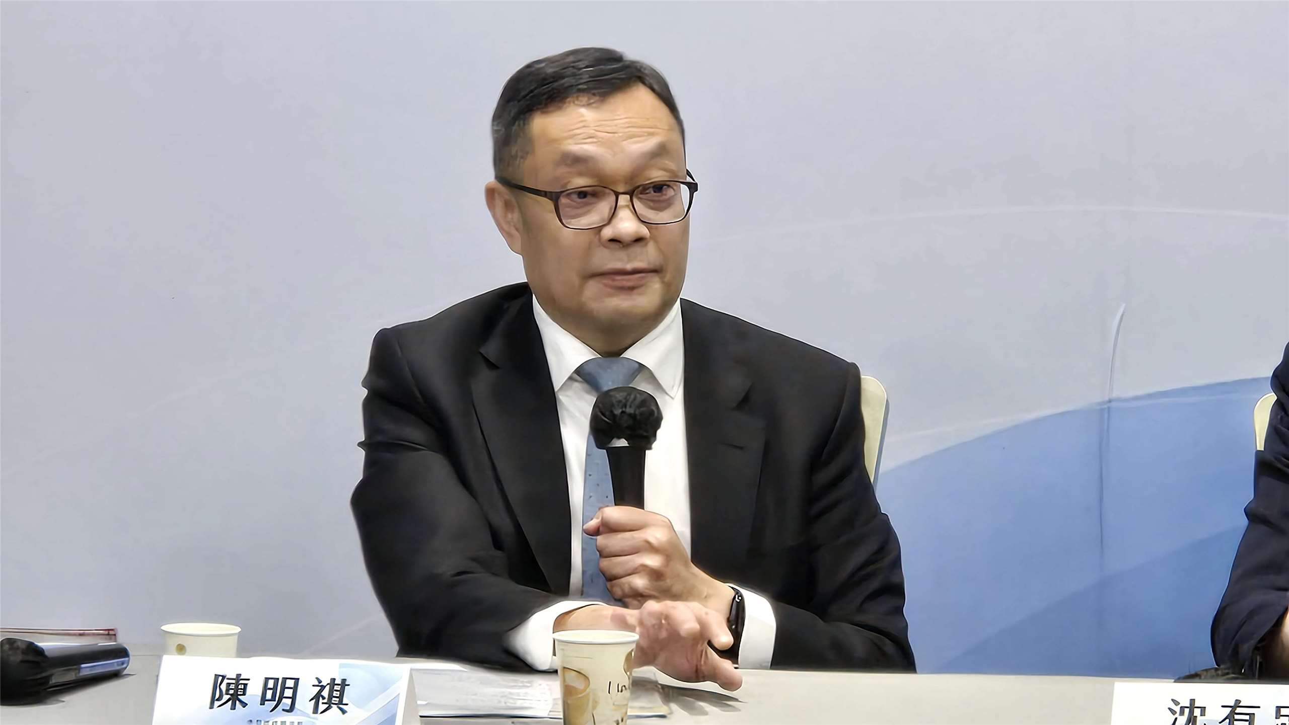 外交部次長陳明祺出席「川習會後兩岸關係發展前瞻座談會」，並接受媒體聯訪。(陳國維 攝)