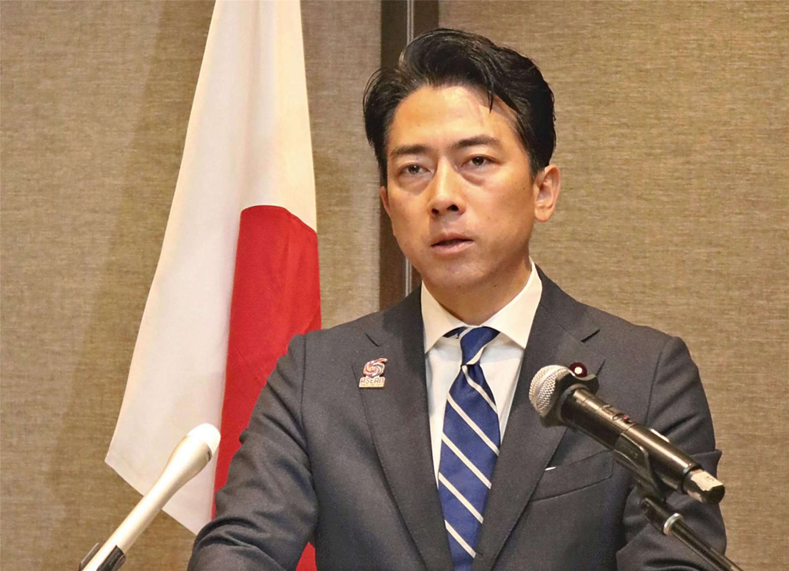 日本防衛大臣小泉進次郎29日宣布，將首度派遣自衛隊自衛官赴北約援烏組織。(資料照片)