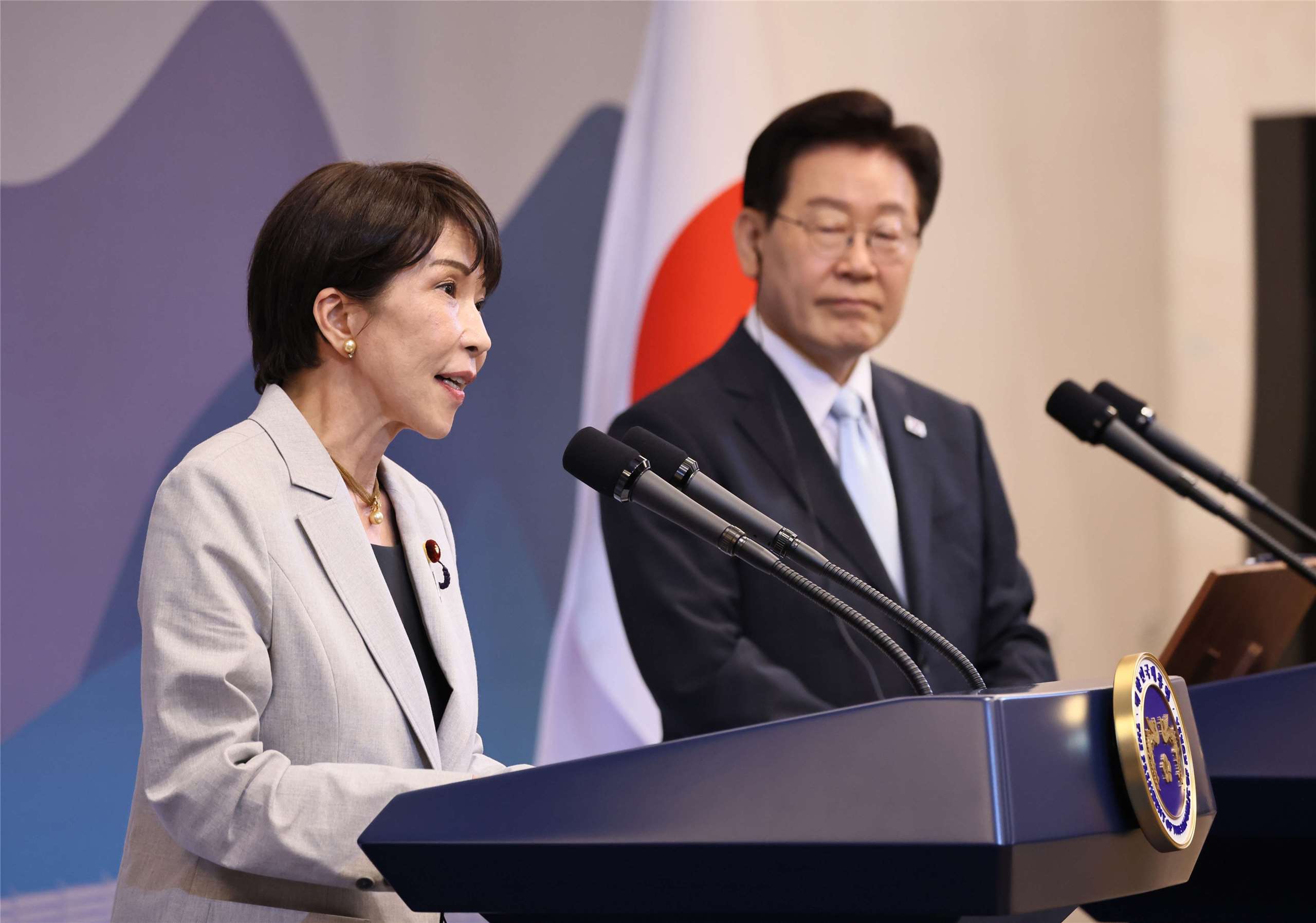 日本首相高市早苗19日與南韓總統李在明舉行雙邊領袖會談，兩人會後表明已達成共識，將擴大日韓在能源與區域安全方面的合作。