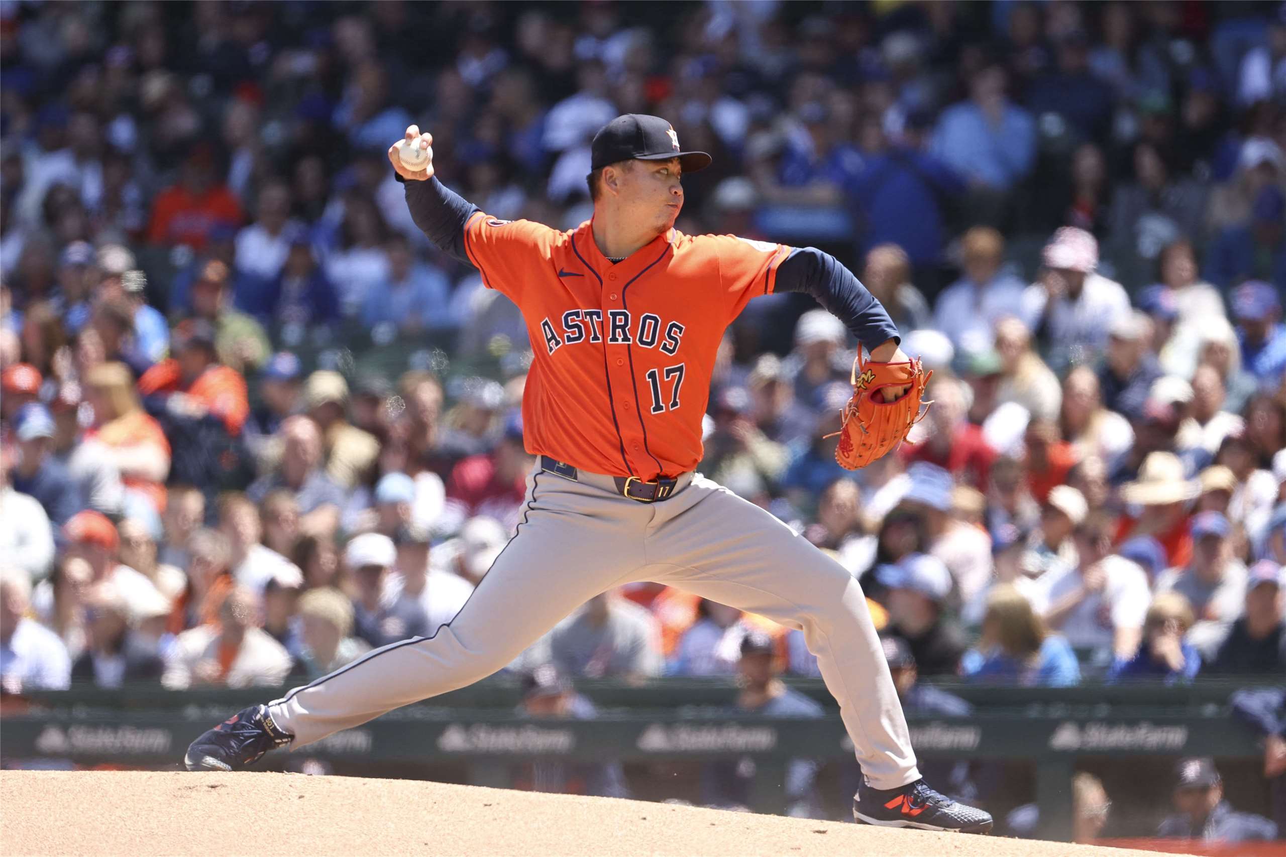 效力美國職棒大聯盟休士頓太空人隊(Houston Astros)的台灣棒球選手鄧愷威，23日對上芝加哥小熊隊，投出生涯代表作。(AFP)