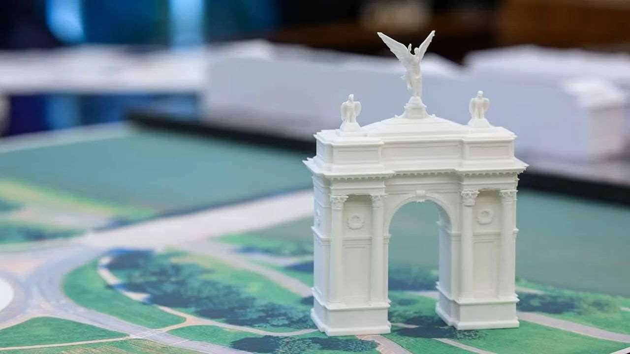 美國總統川普提議在阿靈頓國家公墓外圍興建一座凱旋門。 (圖:X@WhiteHouse)