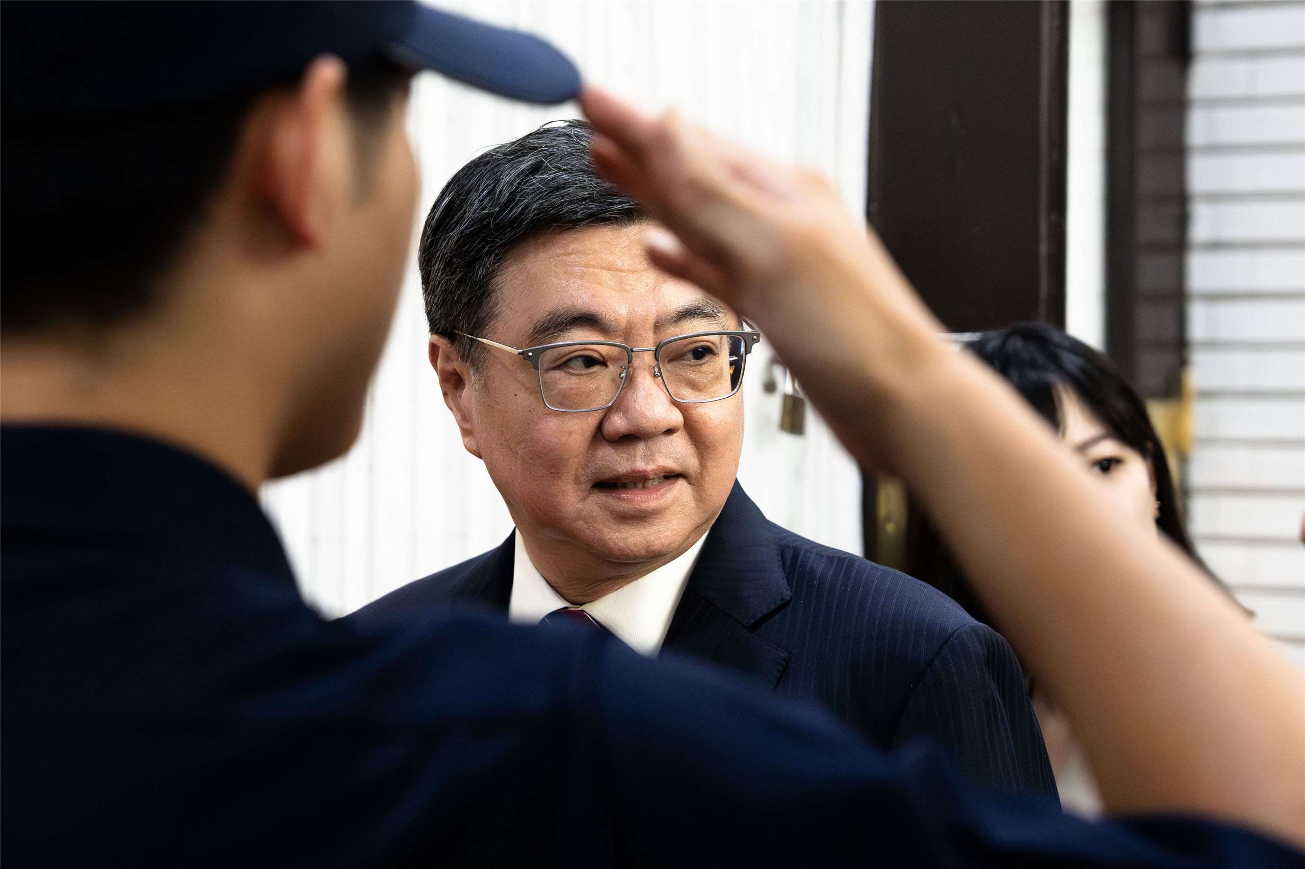 行政院20日正式拍板《保衛國家安全及強化不對稱戰力計畫採購特別預算案》，並送交立法院審議。行政院長卓榮泰強調，強化國防已無拖延空間，籲請立法院支持並盡速審議。(楊仁翔 攝)