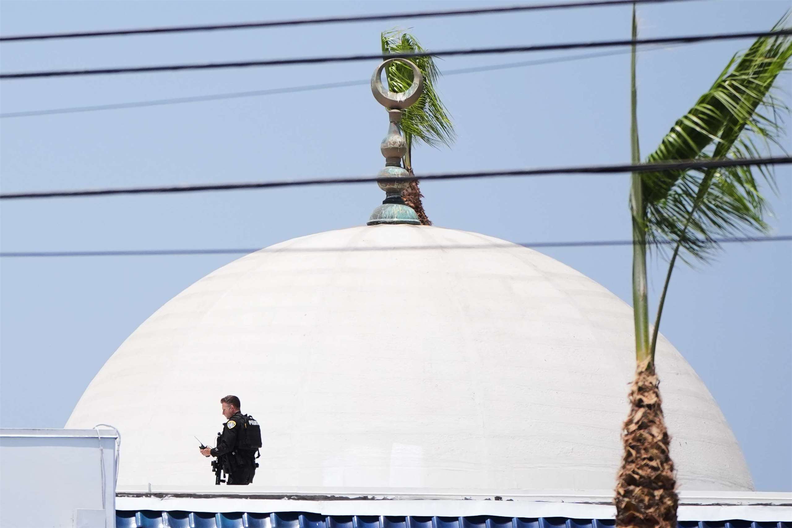 加州聖地牙哥伊斯蘭中心(Islamic Center of San Diego)18日發生槍擊案。
