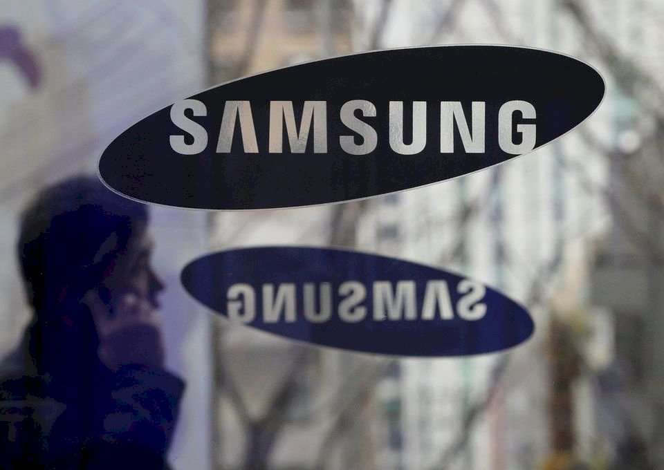 南韓科技巨擘三星電子(Samsung Electronics)(圖)宣布退出中國家電市場，學者認為，這不僅凸顯中國市場的不公平競爭，更顯現中國不再是世界工廠，而是準備輸出產能霸權的經濟體。(美聯社/達志影像)