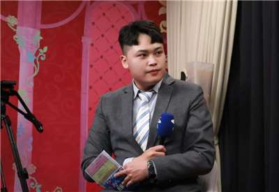 中天電視台記者林宸佑(圖)涉共諜案，橋頭地檢署依反滲透法、洗錢及貪污行賄等3項重罪起訴遭求刑17年，其餘拍攝投共片軍士官也遭訴。(FB/@madrid0529)