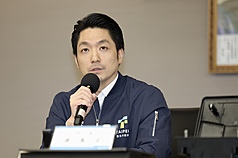 因應近日市民反應鼠患問題，台北市政府5日下午緊急召開鼠害防治記者會，市長蔣萬安出面呼籲民眾勿恐慌，表示將協調各局處一同處理鼠患問題。

